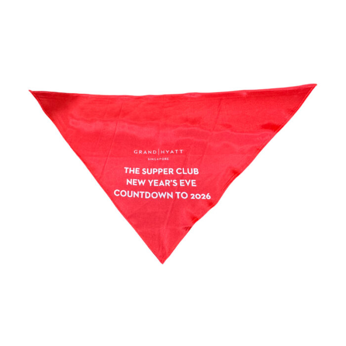 Customized Scarves - custom corporate gift for corporate gifting in Singapore with custom logo branding. Elegant customized scarves featuring your company’s logo or design, perfect for corporate gifting.