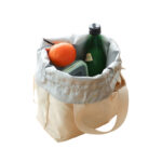 Drawstring Lunch Bag - Lifestyle corporate gifts for corporate gifting in Singapore with custom logo branding.Lightweight and easy to close, it keeps your food secure and ready to go wherever your day takes you.